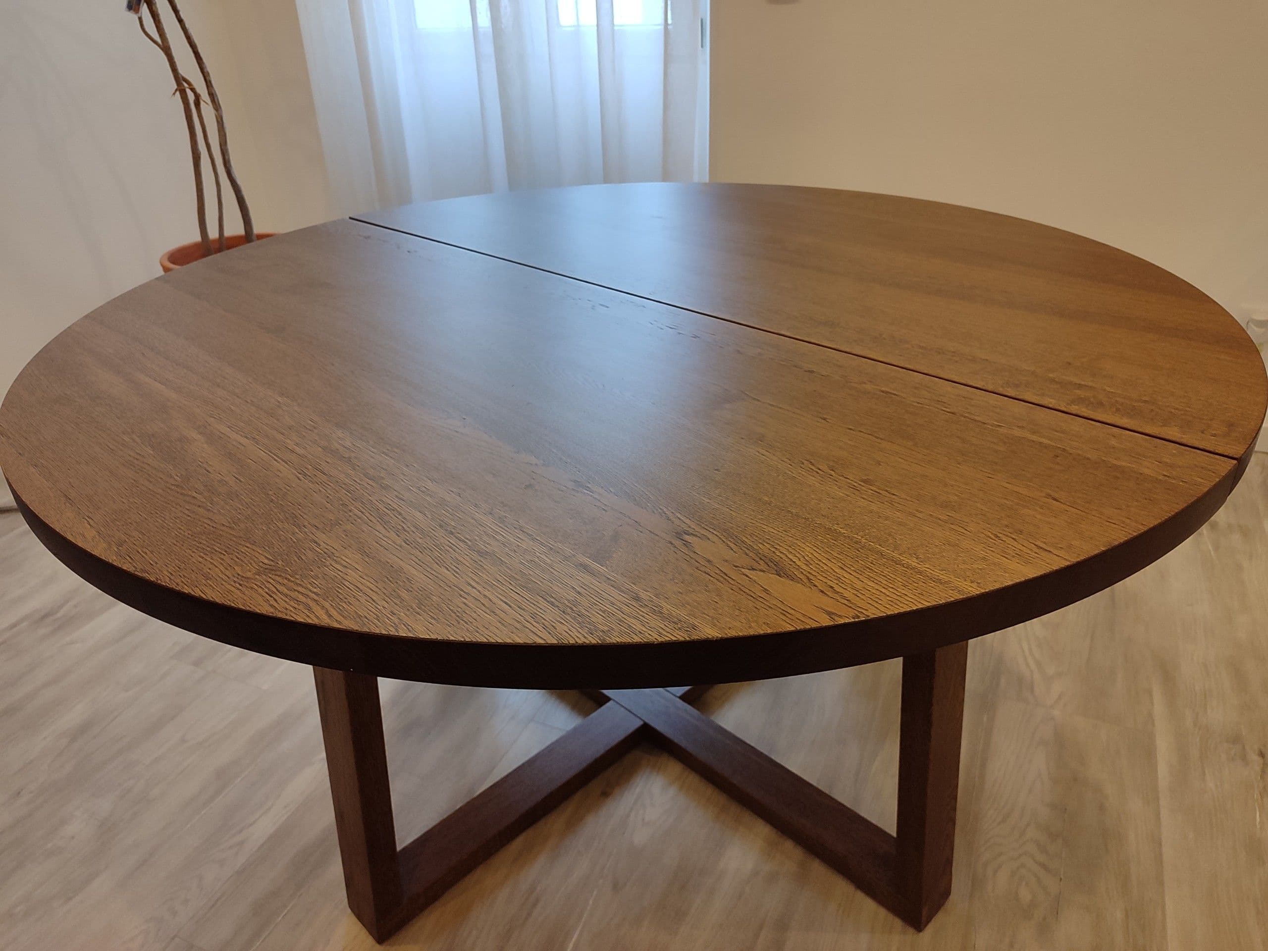 MÖRBYLÅNGA Table, oak veneer brown stained, Diameter: 145 cm