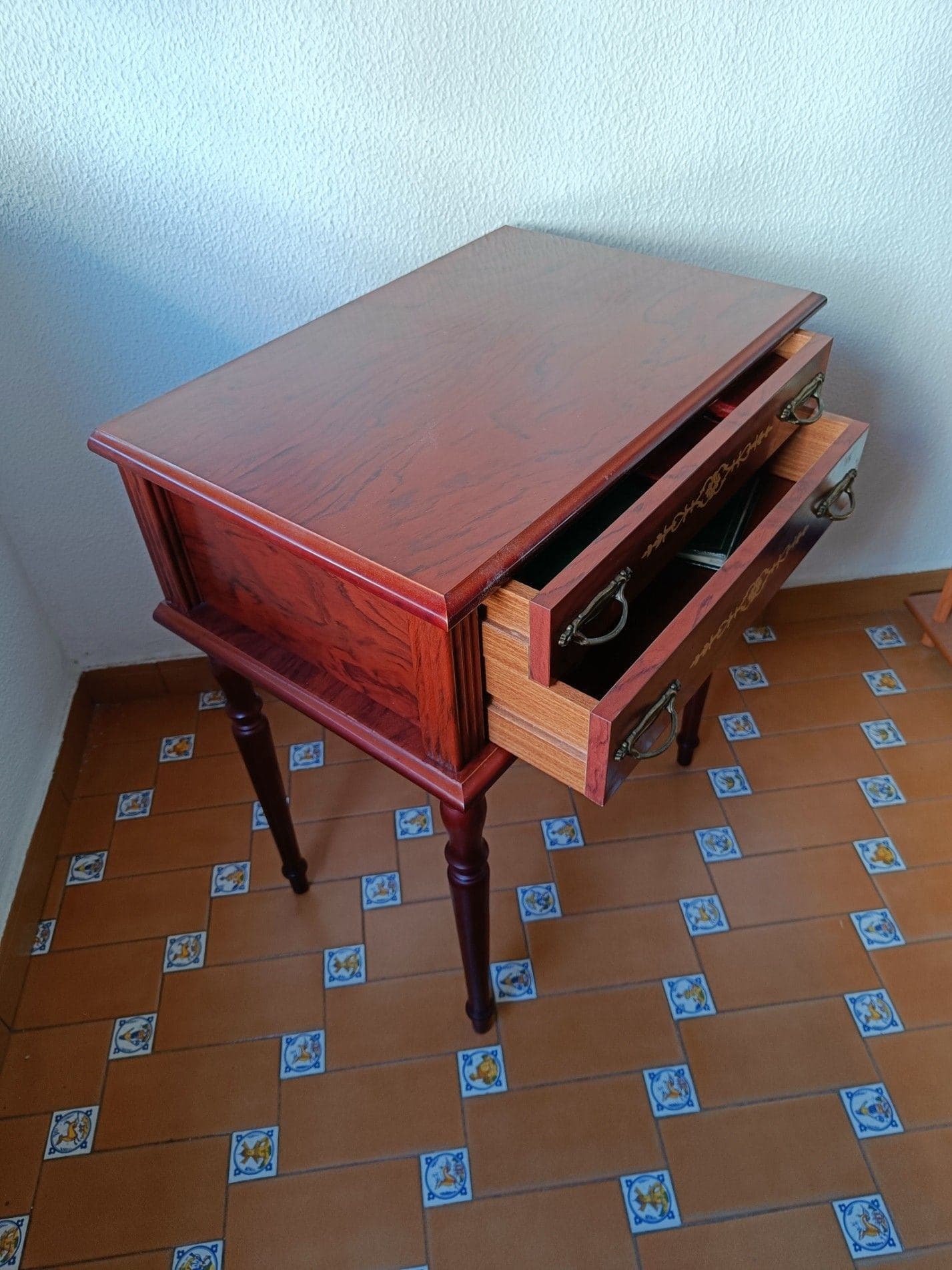 ALSEDA stool, banana fibre