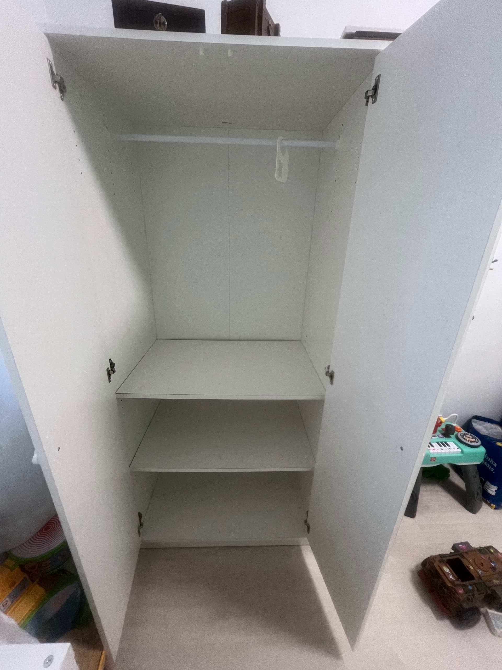 KLEPPSTAD roupeiro c/3 portas, branco, 117x55x176 cm