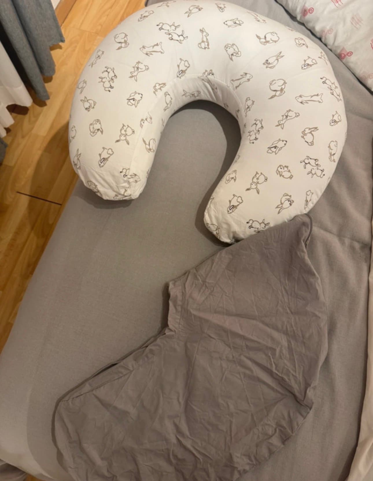 LEN nursing pillow, grey, 60x50x18 cm