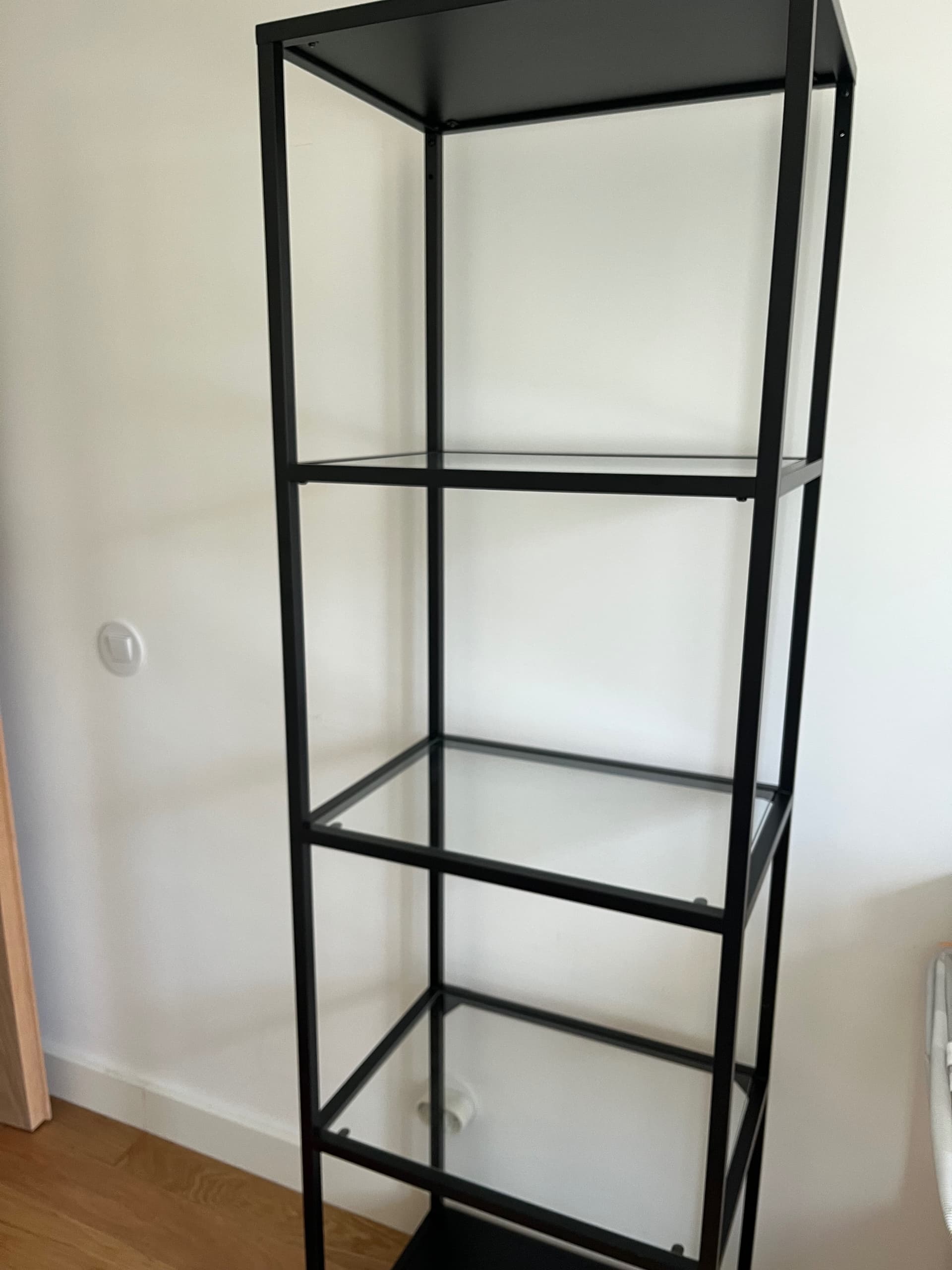 VITTSJÖ estante, pret-cast/vidro, 51x175 cm