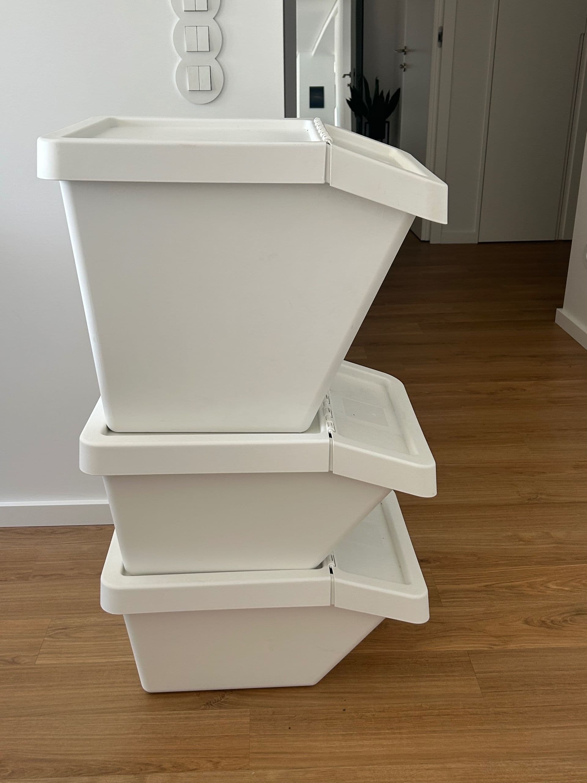 SORTERA sorting bin with lid, beige, 60 l