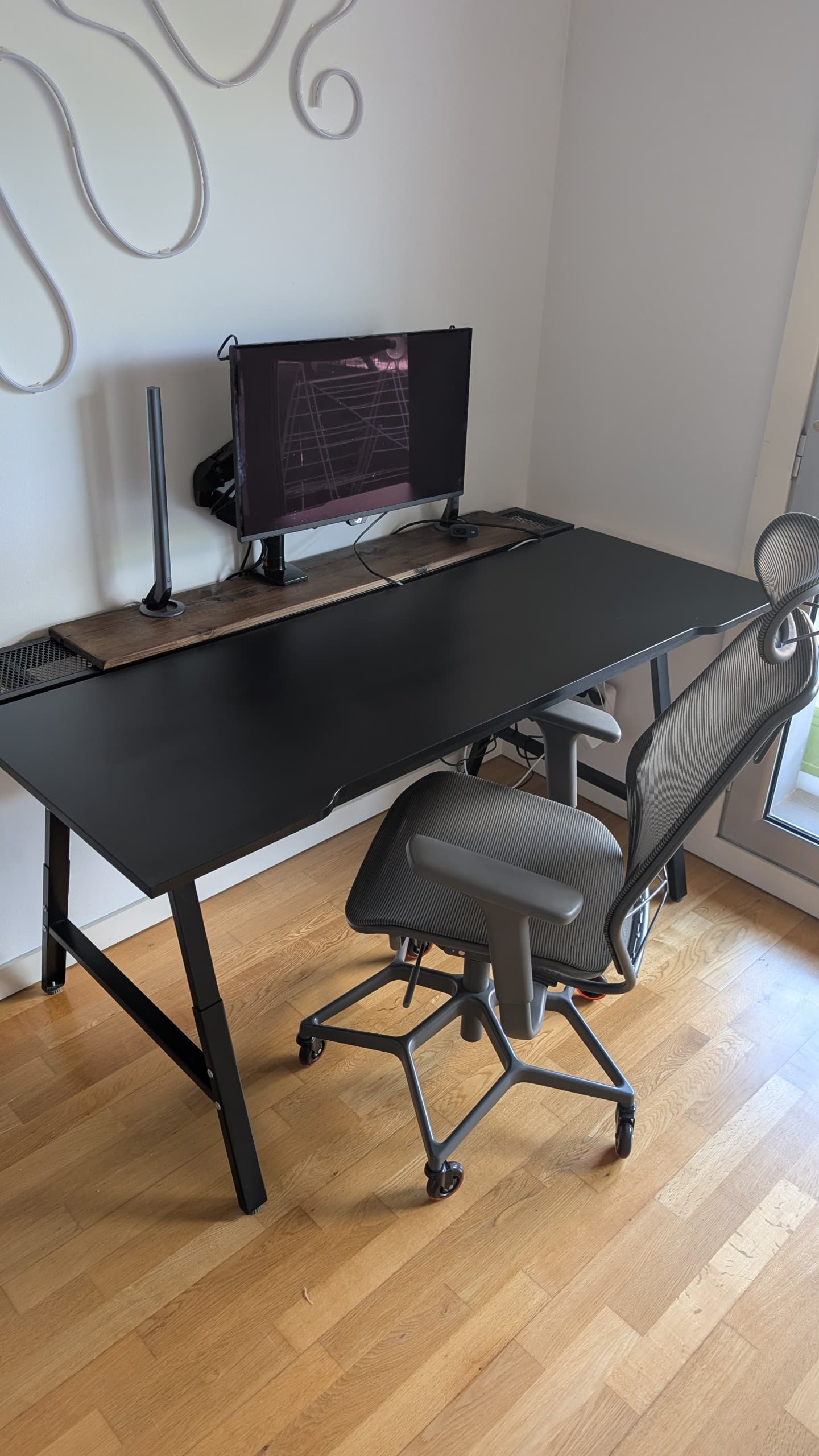 UTESPELARE / STYRSPE gaming desk and chair, black/grey