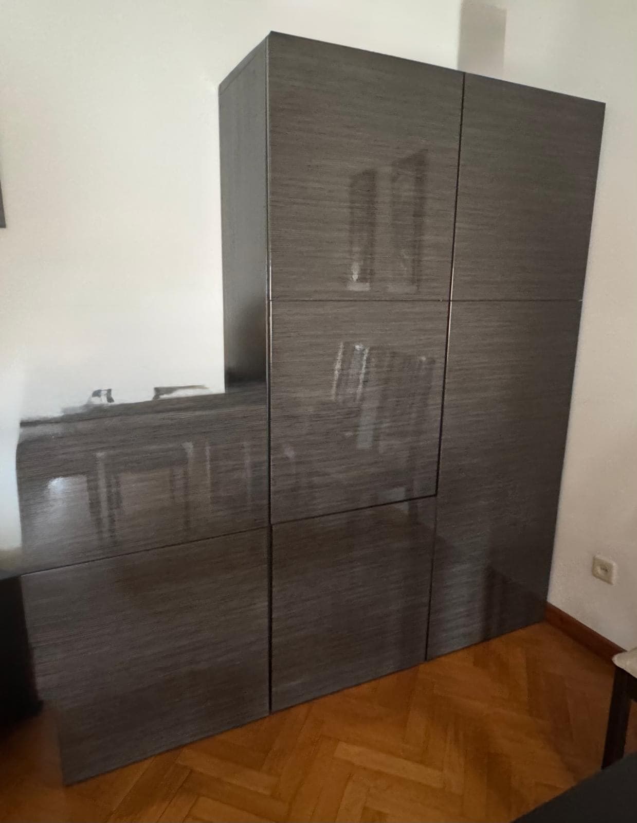 BESTÅ combinação arrumação c/portas vidro, preto-castanho/Selsviken vidro inc castanho/brilhante