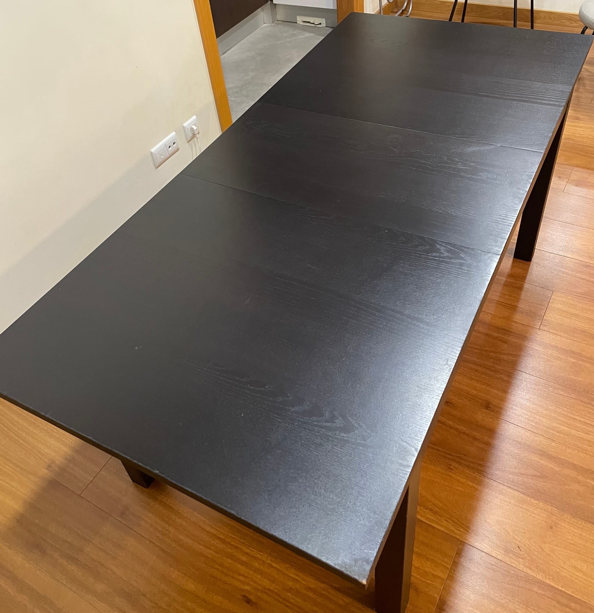 BJURSTA extendable table, brown