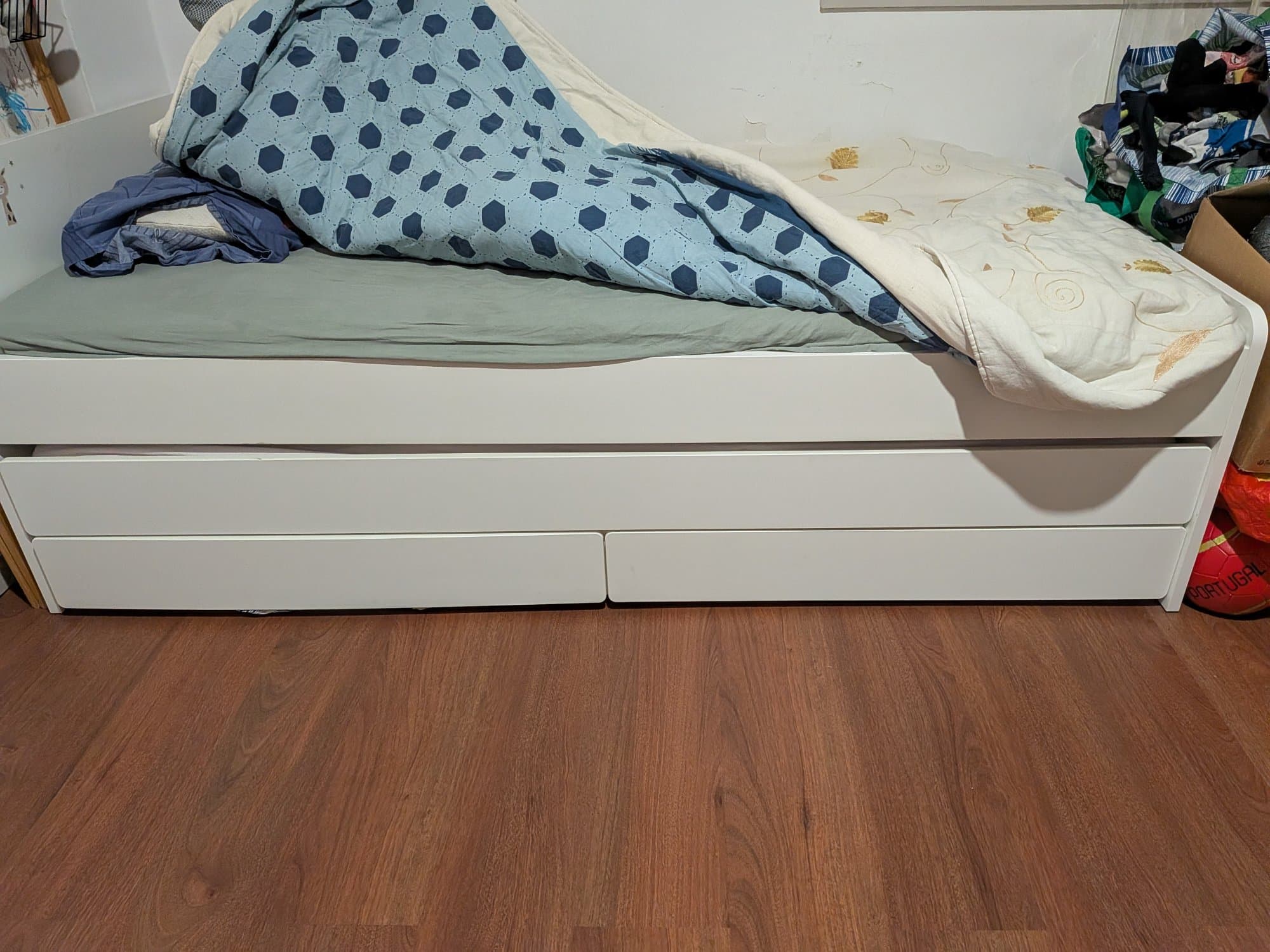 SLÄKT bed frame with underbed and storage, white, 90x200 cm