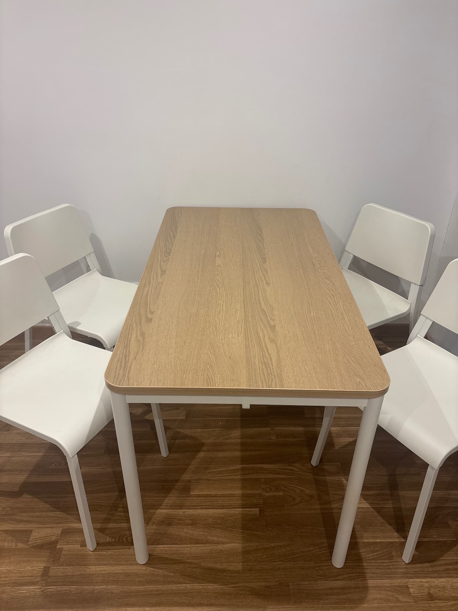 TOMMARYD / TEODORES table and 4 chairs, oak white/white
