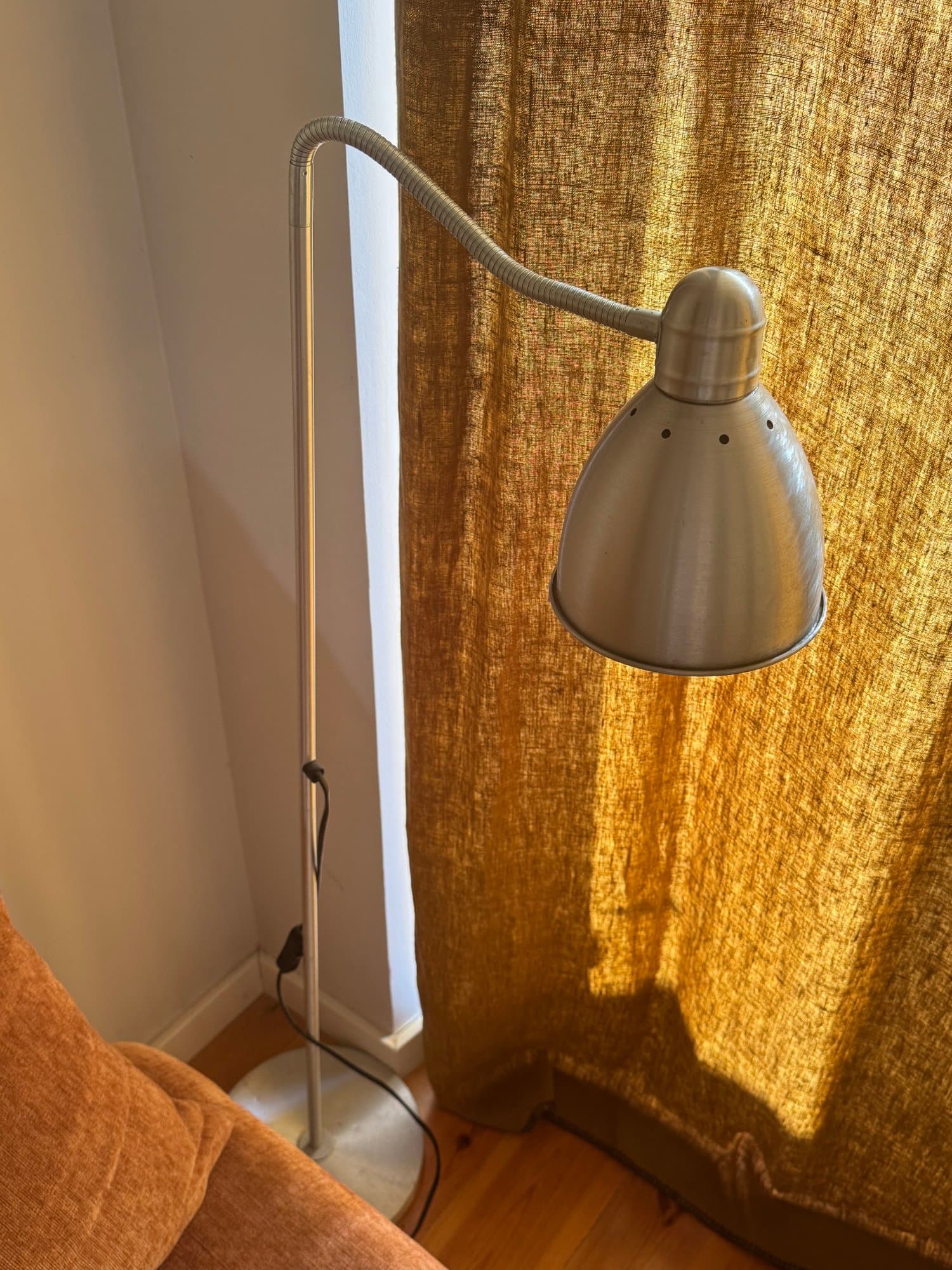LERSTA CANDEEIRO Floor/reading lamp, aluminium, Max.: 20 W